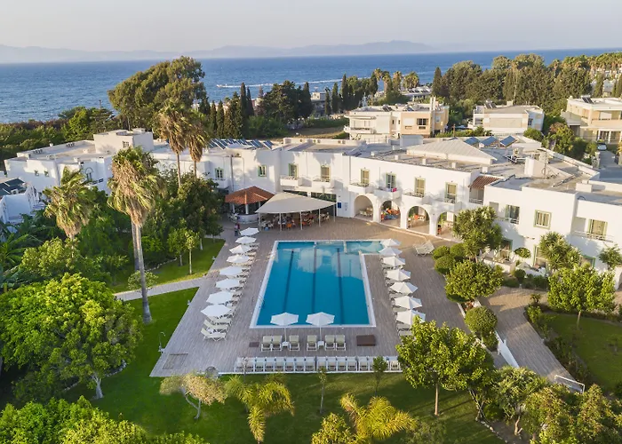 아파트호텔 Alexandra 3*