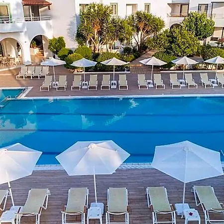 Alexandra Aparthotel 3*