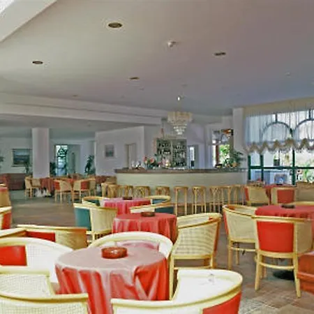 Alexandra Apart Otel 3*