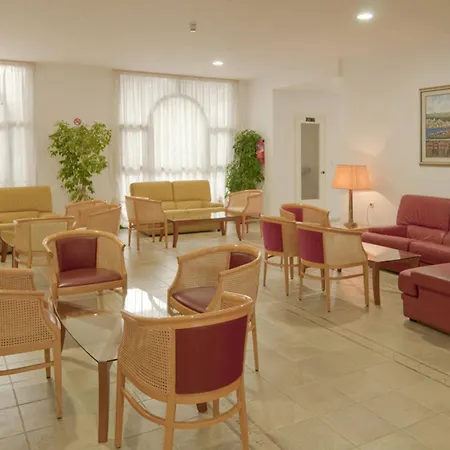 Alexandra Aparthotel 3*