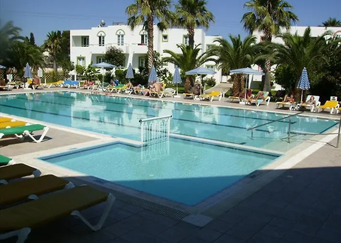 Alexandra Apart Otel 3*