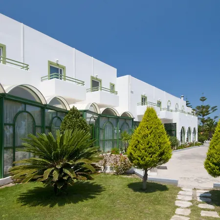 亚历山德拉海滩酒店 公寓式酒店 3*